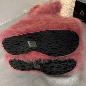 Ellie shoes 5” platform size 9